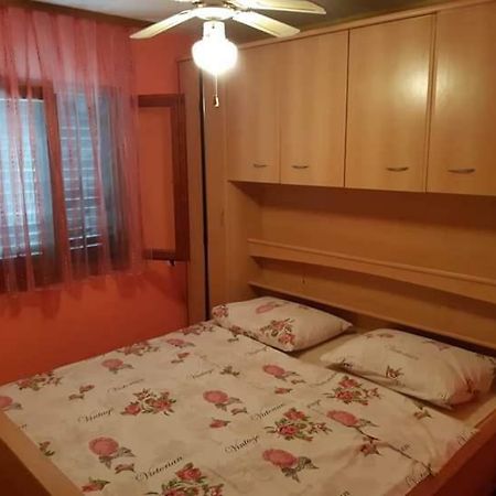 Apartmani Katica Вир Екстериор снимка